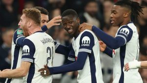 Tottenham 2-1 Man City: Spurs avanzan a cuartos de la Copa Carabao