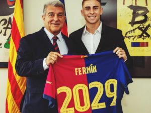Barcelona asegura a estrella futura: Fermín López hasta 2029!