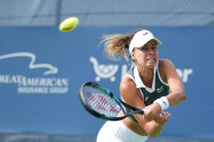 Polonia y Gran Bretaña avanzan hacia los cuartos de la Copa Billie Jean King