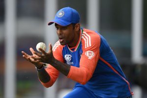 [Consulta de] Suryakumar Yadav obliga al piloto a buscar conocimientos para tomarse una selfie después del aterrizaje en Mumbai tras la victoria de la serie T20I en Sudáfrica