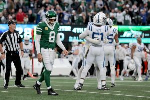 Los Jets no planean despedir al QB Aaron Rodgers