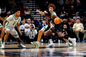 Oregon cierra con 10-0 para derrotar al No. 20 Texas A&M