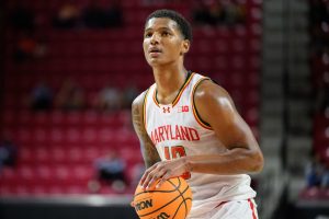 Maryland intimida a Bucknell para estabilizar su tercer triunfo consecutivo