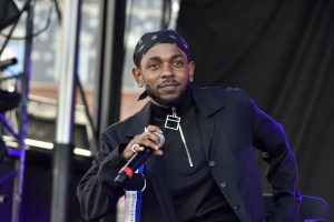 ¿Qué significa ‘Omnia Est Aliquid’? Frase latina que aparece en ‘Squabbled Up’ de Kendrick Lamar despierta teorías en los fans