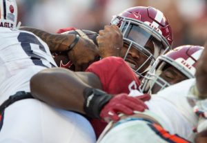 Los apostantes apoyan a Alabama en la clasificación del campo CFP