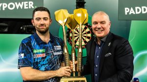 Sky Sports ayuda a la campaña ‘The BIGGER 180’ de Paddy Vitality en el Campeonato Mundial de Dardos para el Cáncer de Próstata en el Reino Unido
