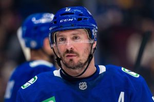 JT Miller de Canucks jugará contra Panthers, mamá sobre aclaración por ausencia