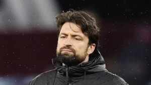 Russell Martin: el técnico despedido del Southampton con el último club de la Premier League tras la paliza del Tottenham