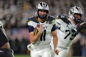 Objetivos de la Marina para una décima búsqueda poco común en Armed Forces Bowl vs.Oklahoma