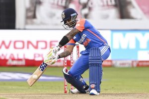 “Detente, mira con más atención”: Suryakumar Yadav comparte fotos con un peinado inusual