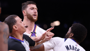 Suspensiones tras la pelea: las sanciones para los jugadores de Dallas Mavericks y Phoenix Suns | Wearing News Spain