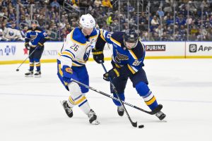 Sabres derrotan a Blues por tercera victoria consecutiva