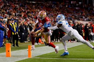 49ers y Cardinals terminarán la temporada con suplentes en roles iniciales
