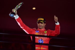 Las alternativas de Red Bull ‘se mantienen abiertas’ para Carlos Sainz
