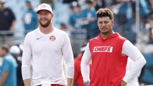 A qué hora juegan y qué canal transmite Kansas City Chiefs vs. Denver Broncos hoy: TV y streaming online para ver el partido de la NFL 2025 | Wearing News Spain