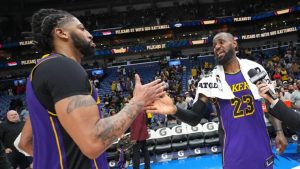 Por qué Los Angeles Lakers es el único equipo que puede estar contento con haber traspasado su selección del Draft 2025 | Sporting News Spain
