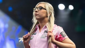 Fallon Sherrock no logra hacer la PDC Tour Card en Q-Faculty el viernes, pero permanece en la combinación antes del fin de semana