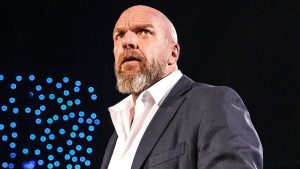 Triple H está “creativamente en bancarrota” y puede considerar separarse, dice WWE Prone