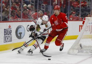 Los Red Wings superan a los Blackhawks por sexta victoria consecutiva