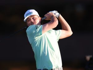 Luke Clanton Chasing Tour Card en Cognizant tradicional