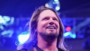 WWE modificó para buscar dañar a AJ y avergonzarlo, dice el Salón de la Fama; Partes cómo lo hicieron (exclusivo)