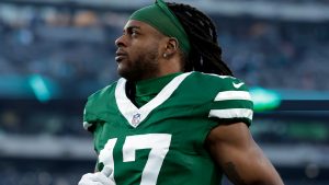 NFL RecordsData: contemporáneo de los jets de York lanzó el receptor ancho Davante Adams al mercado de entrega