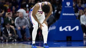 Joel Embiid considera la solución para las lesiones de la rodilla que le sirvió a una leyenda de la NBA | Carrying Records Spain