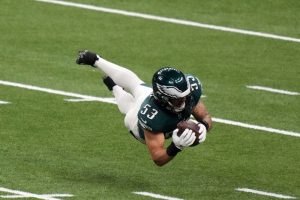 Informes: Eagles vuelve a firmar a Zack Baun a unos dos meses, un acuerdo de $ 51 millones