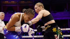 Lauren Impress domina a Natasha Jonas para unificar tres campeonatos mundiales en el Royal Albert Hall