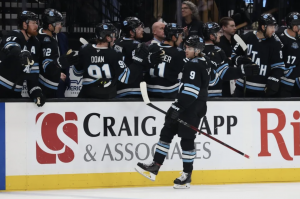NHL Over/Bajo la mejor apuesta: Utah Hockey Club en Chicago Blackhawks, 7 de marzo de 2025