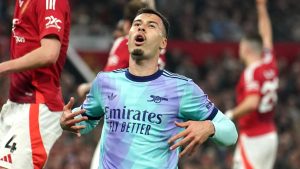 El Arsenal todavía tiene que ser muy tímido para terminar en la punta cuatro que atrapar el Liverpool, dice Roy Keane