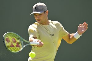 Marcos Giron logra una molestia más en Indian Wells