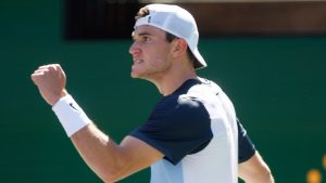 Jack Draper: El No1 británico supera inaugura inaugurado en Indian Wells para vencer a los estadounidenses Jenson Brooksby en sets rectos