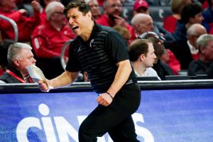 Cincinnati intenta sacudir los esfuerzos ‘inaceptables’ vs. ok impartir