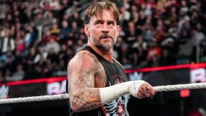 WWE Celeb llama a CM Punk un “F ** k f ** k” lavado después de su partido de jaula de acero en Raw