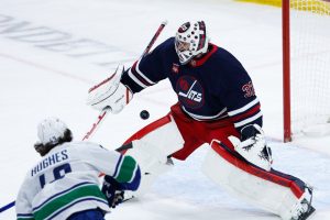 En medio de los calentados playoff huye, los Canucks se preocupan, eche un vistazo a Vs. Jets