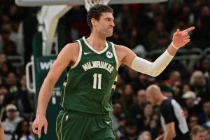 Bucks para enfrentar a Knicks con estrellas que carecen