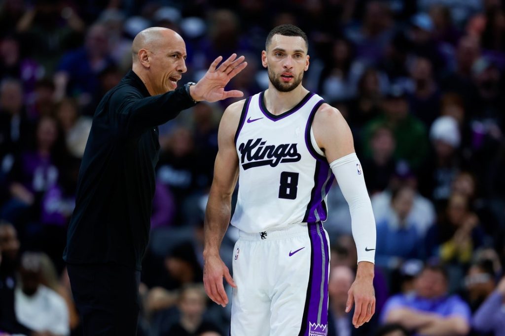 Kings Traipse to Magic como un par de carreras de juego.