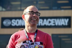 ¿Cuáles son las acusaciones hacia James Murray? Los fanáticos impracticantes de los fanáticos de los fanáticos de los fanáticos de los fanáticos determinados enviados mensajes inexactos cuando solía ser menor