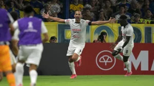Goleadores de la Copa Libertadores 2025: Quién lidera la tabla y cuántos goles lleva | Carrying News Spain