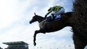 Alto Pageant a nivel nacional: Jonbon salta limpiamente para defender la corona Melling Lunge en Aintree debajo de Nico de Boinville