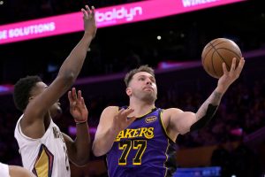 “No se puede formar eso en oposición a un equipo de hecho”: los oponentes de los Lakers no son los opositores de Luka Doncic en oposición a los pelícanos sin titulares de Zion Williamson