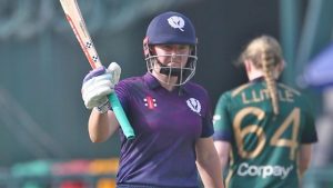 Copa Mundial de Cricket de Ladies: la derrota de Eire termina Scotland Snort a pesar de Kathryn Bryce Heroics en Lahore