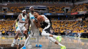 Los Playoffs 2025 empezaron con una alarma grave para los Milwaukee Bucks de Giannis Antetokounmpo | Wearing News Spain