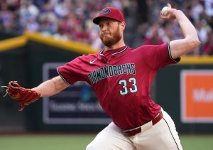 Reputación de Diamondbacks más cerca de AJ Puk (codo) en IL