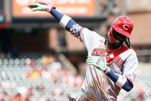 Bolsa de rojos 24 carreras, abolir los orioles en la secuencia final
