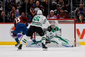 [Mirando] Valeri Nichushkin desnuda la protección de las estrellas de Dallas con Nifty Pass para originar la puntuación en el Juego 3