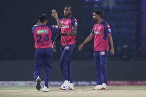 “Por casualidad, tal vez bien podríamos no tenerlo en cuenta al próximo año” – La hermosa afirmación de Virender Sehwag, como él aconseja a Teen después de RCB vs RR IPL 2025 Partido