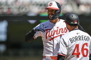 MLB Over/Under más simple apuesta: Los Angeles Angels vs. Minnesota Twins, veintisiete de abril Séptimo