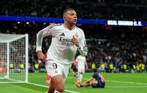 La brillantez de Mbappé conserva las esperanzas del título del Real Madrid vivas en 3-2 Thriller hacia Celta Vigo
